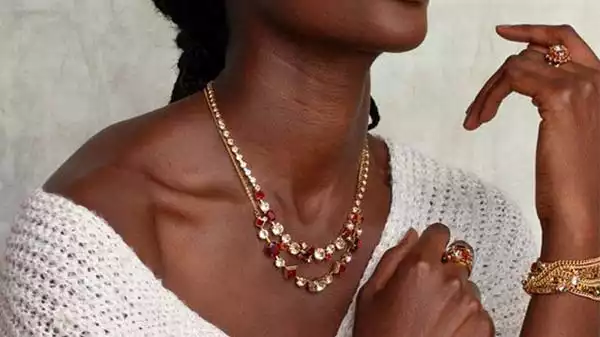 آشنایی با نحوه ست کردن طلا با رنگ پوست ، راهی برای ایجاد جلوه بیشتر!