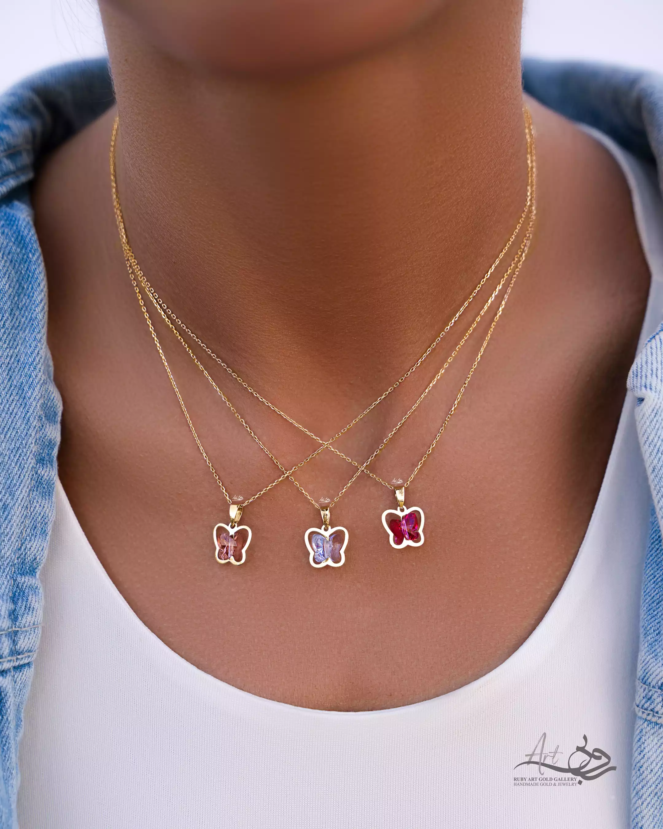 نماد پروانه در طراحی زیورآلات چه معنایی دارد؟